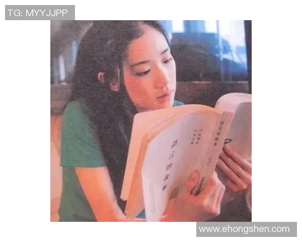 独特魅力小众头像足球明星女性展现个性与风采