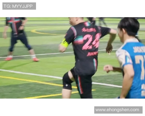 足球明星精彩瞬间射门后定格瞬间的照片集锦 足球明星精彩瞬间射门后定格瞬间的照片集锦